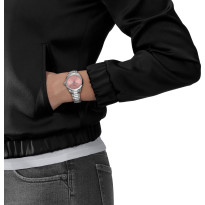 Dámske hodinky Tissot T150.210.11.331.00