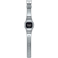 Pánske hodinky Casio GM-5600YM-8ER