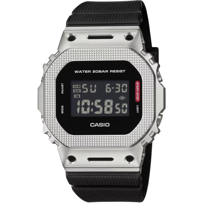 Pánske hodinky Casio GM-5600M-1ER