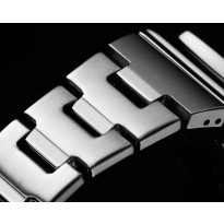 Pánske hodinky Casio GM-2110D-3A1ER