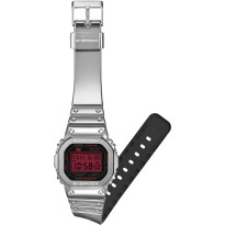 Pánske hodinky Casio GM-5600YRA-8ER